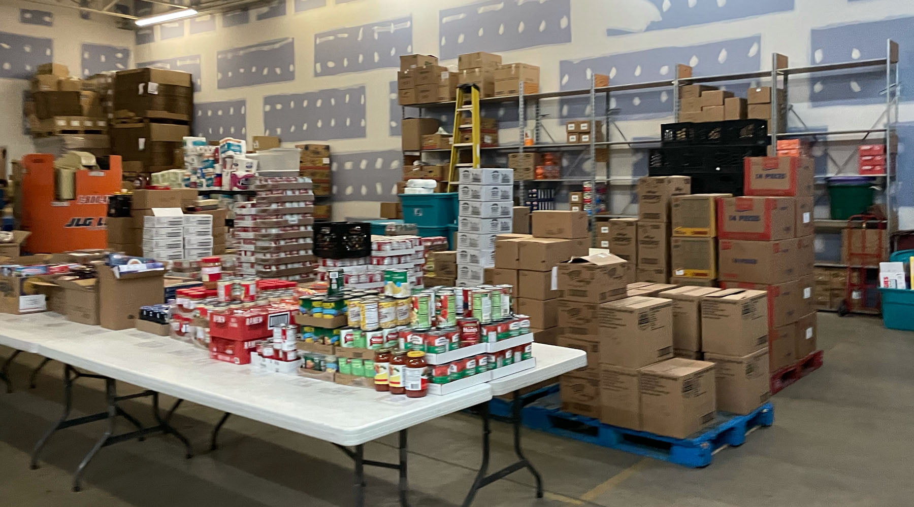 Nature’s Warehouse Expands Their Healthy Food Initiative For Support of Local Food Pantry